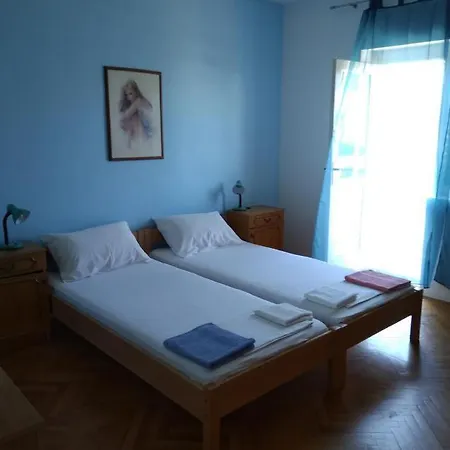 Apartment With Parking Space Pag - 6325 *