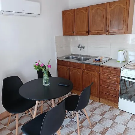 With A Parking Space Pag - 6325 Apartman
